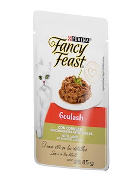 Alimento húmedo Fancy Feast de Cordero para gato etapa adulto contenido 85 g