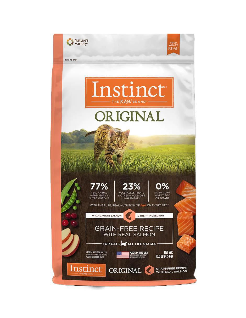 Croqueta de Salmón para gato todas las etapas contenido 4.5 kg Croqueta de Salmón para gato todas las etapas contenido 4.5 kg