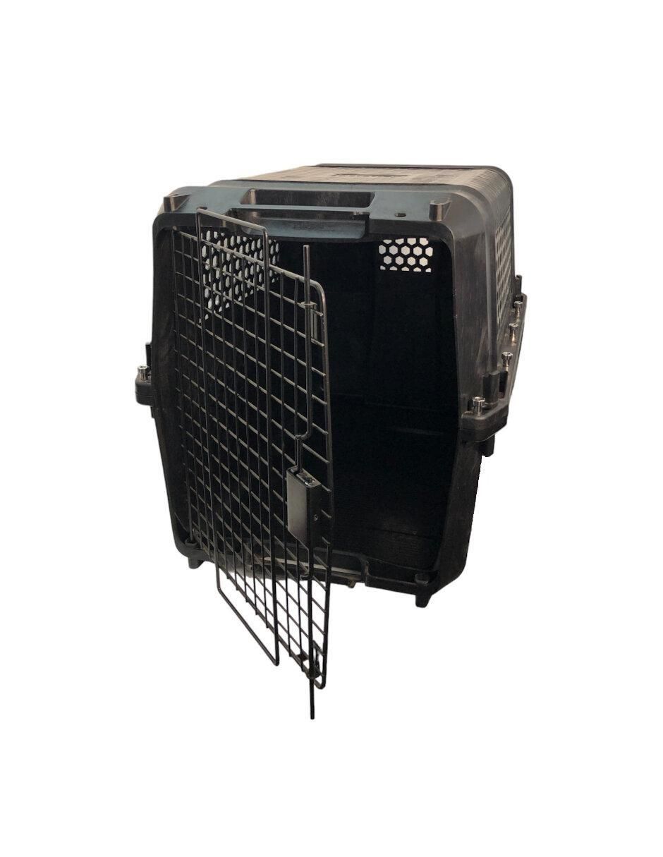 Transportadora para perro de plástico 5