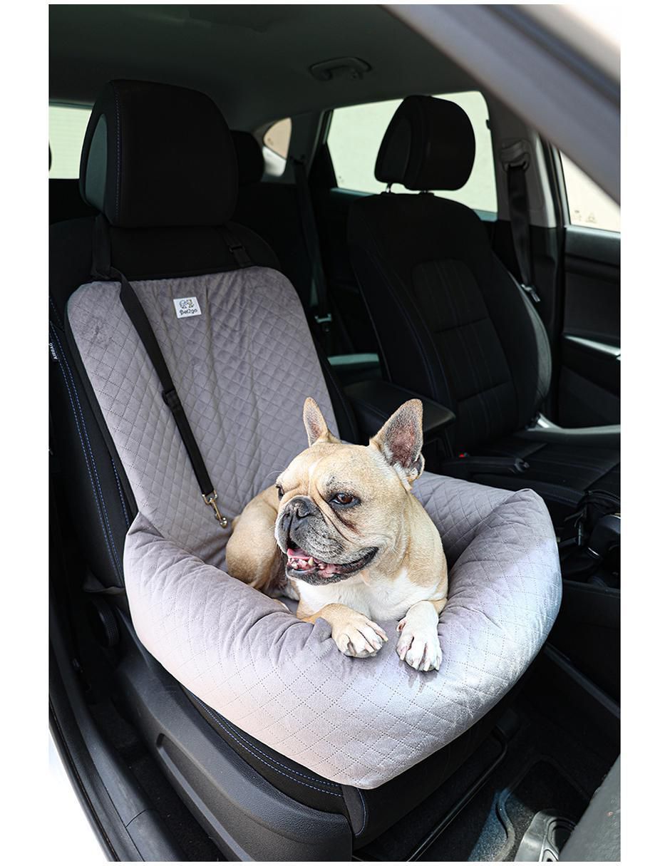 Autoasiento para mascota 10